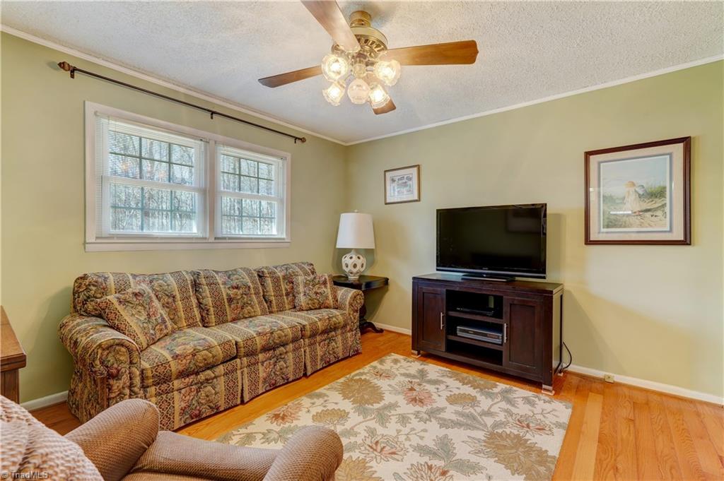 201 W Thomas Drive
