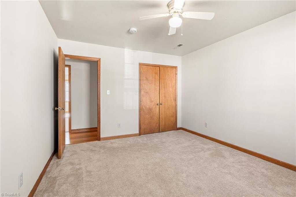 1760 Round Hill Circle