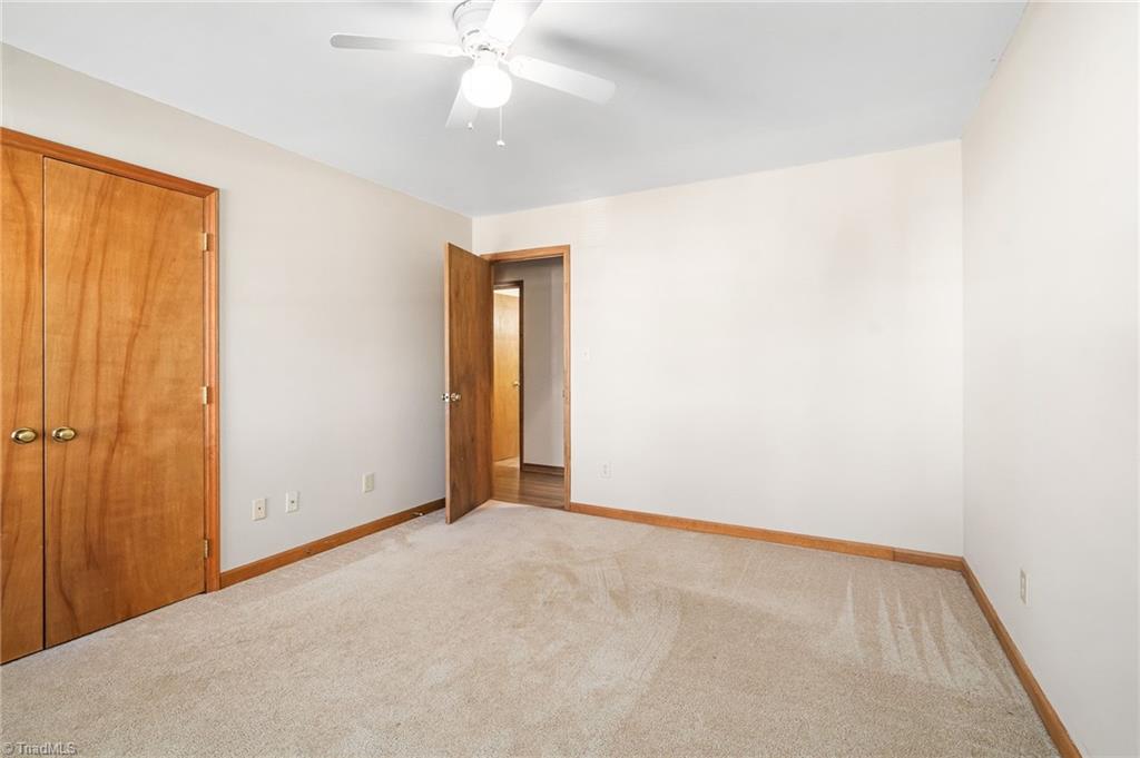 1760 Round Hill Circle