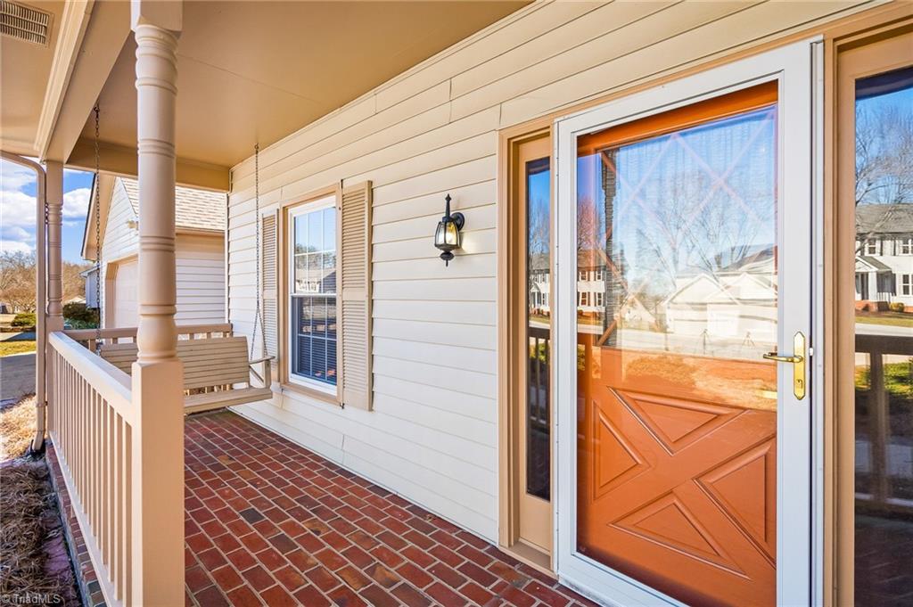 1760 Round Hill Circle