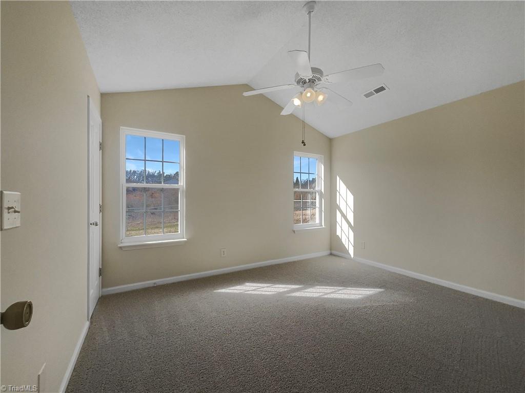 6014 White Chapel Way