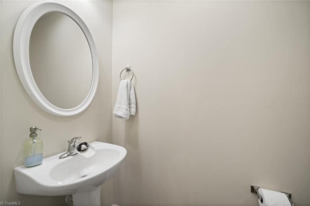 1738 Ridgestone Lane