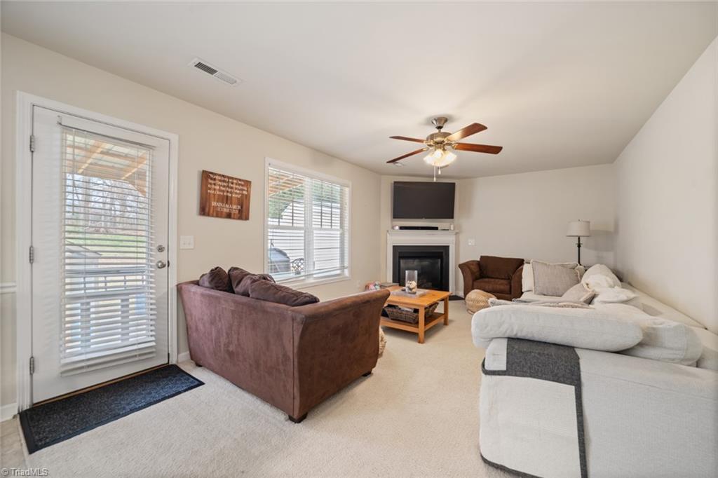 1738 Ridgestone Lane