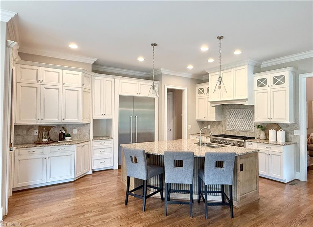 7507 Shadow Creek Drive