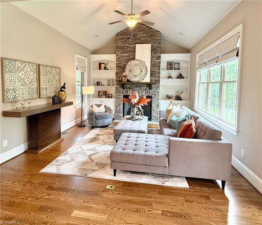 7507 Shadow Creek Drive