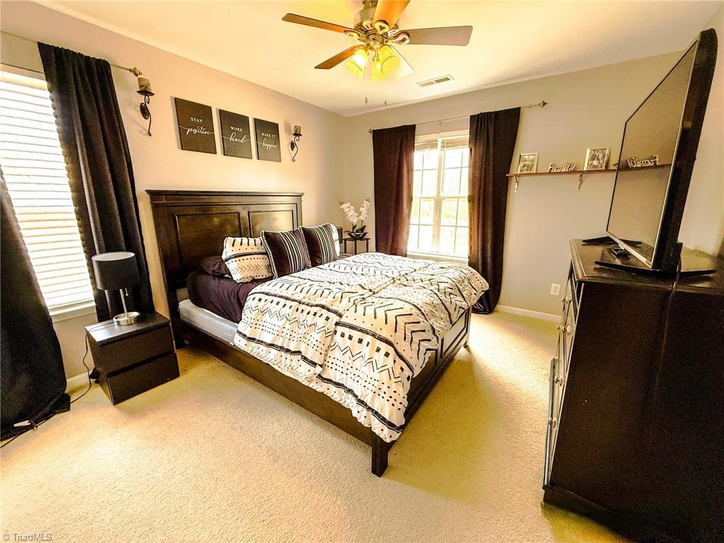 113 Oakmont Court