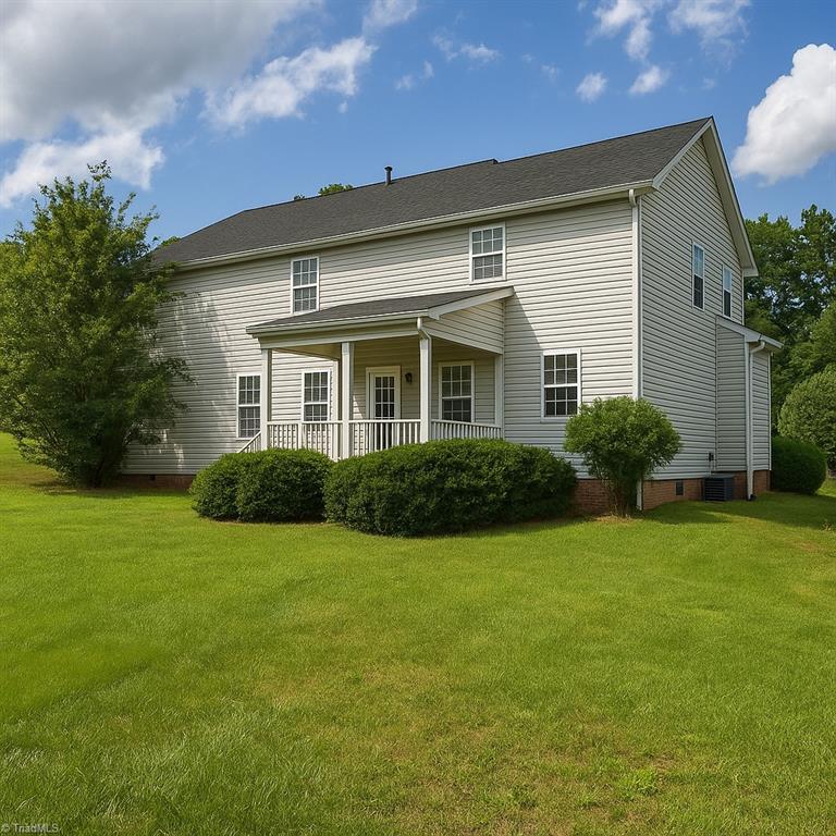 113 Oakmont Court