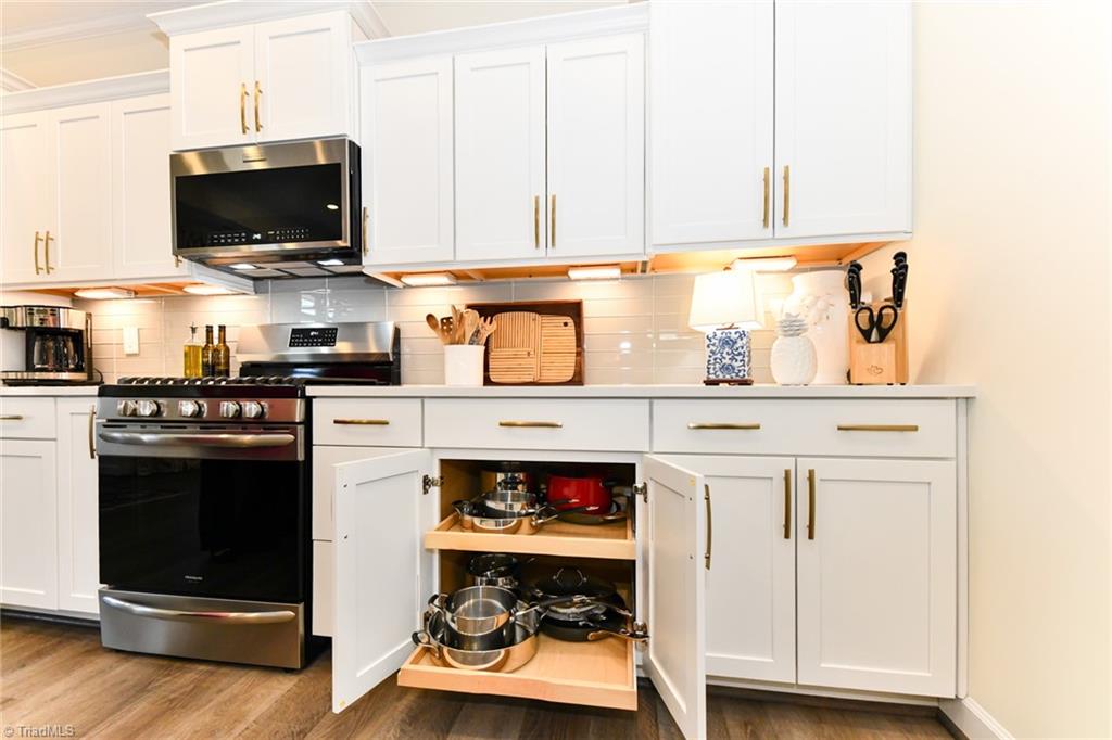 3447 Willowcrest Street