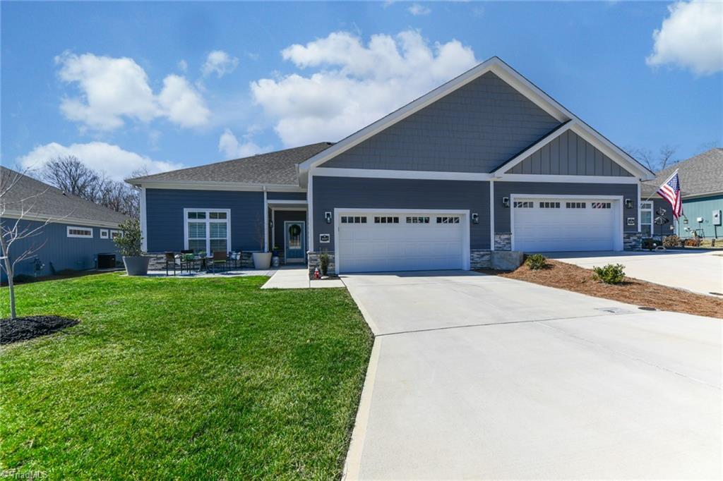 3447 Willowcrest Street