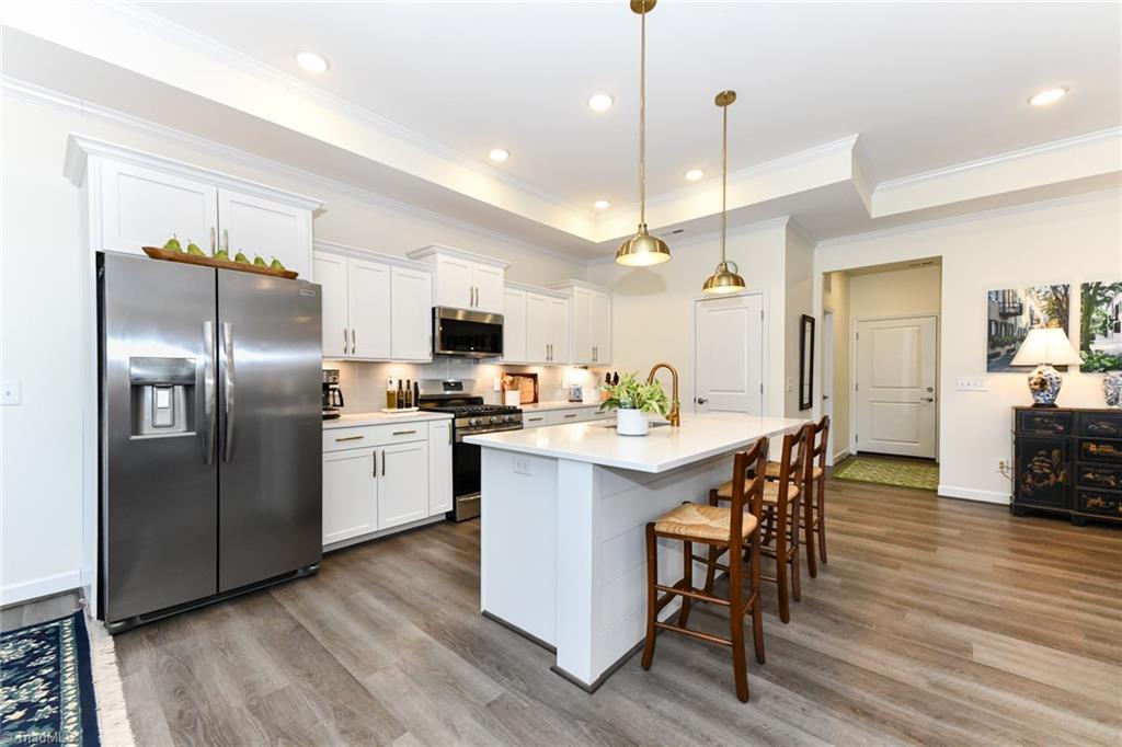 3447 Willowcrest Street