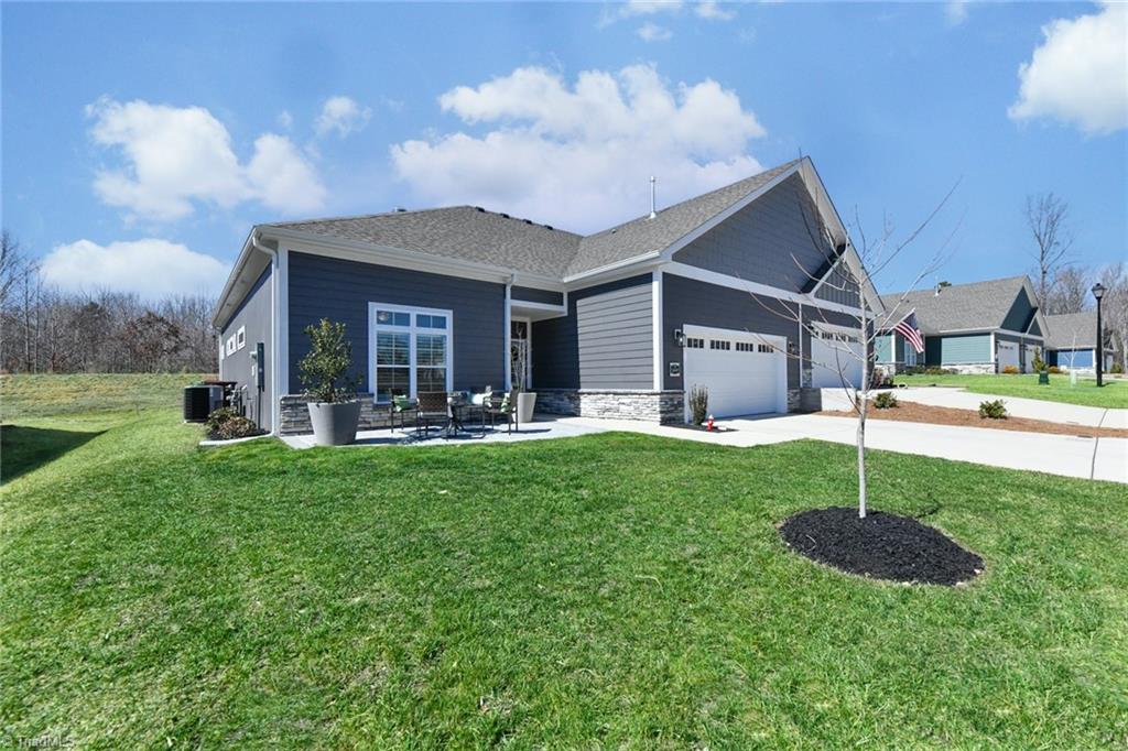 3447 Willowcrest Street