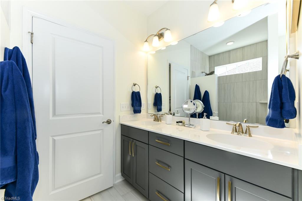 3447 Willowcrest Street