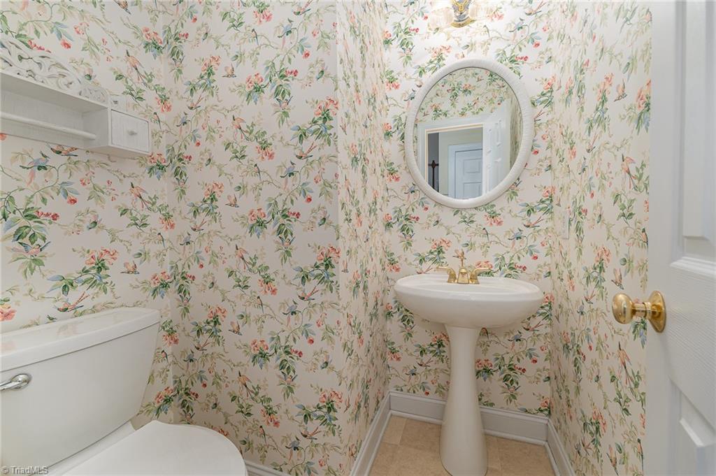 916 Troublesome Creek Drive