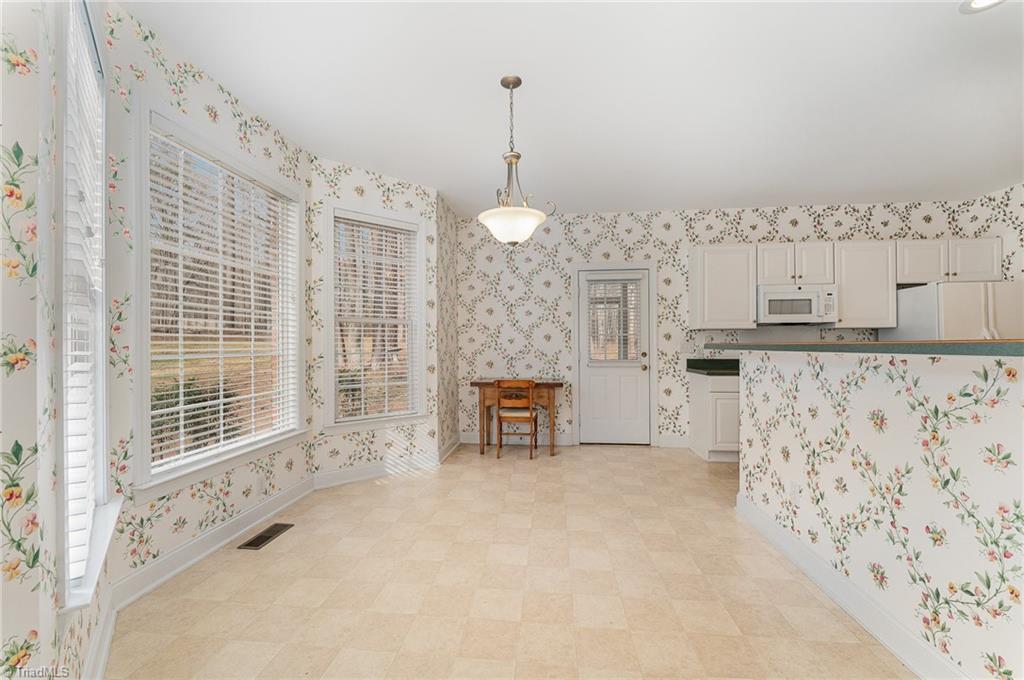 916 Troublesome Creek Drive