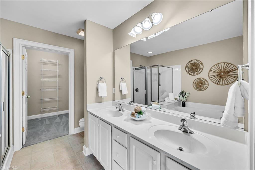 5002 Eagle Perch Way