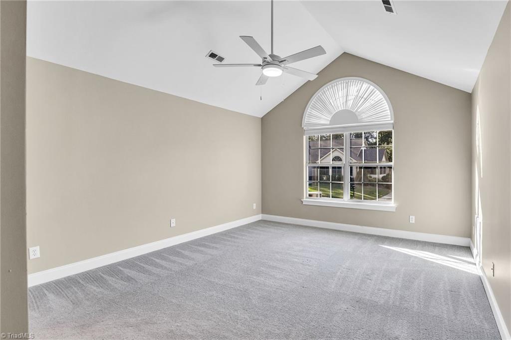 5002 Eagle Perch Way