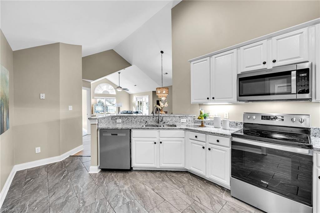 5002 Eagle Perch Way