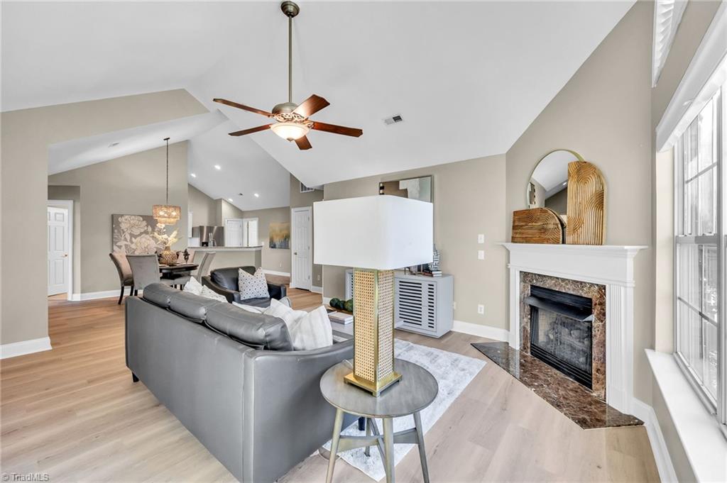 5002 Eagle Perch Way