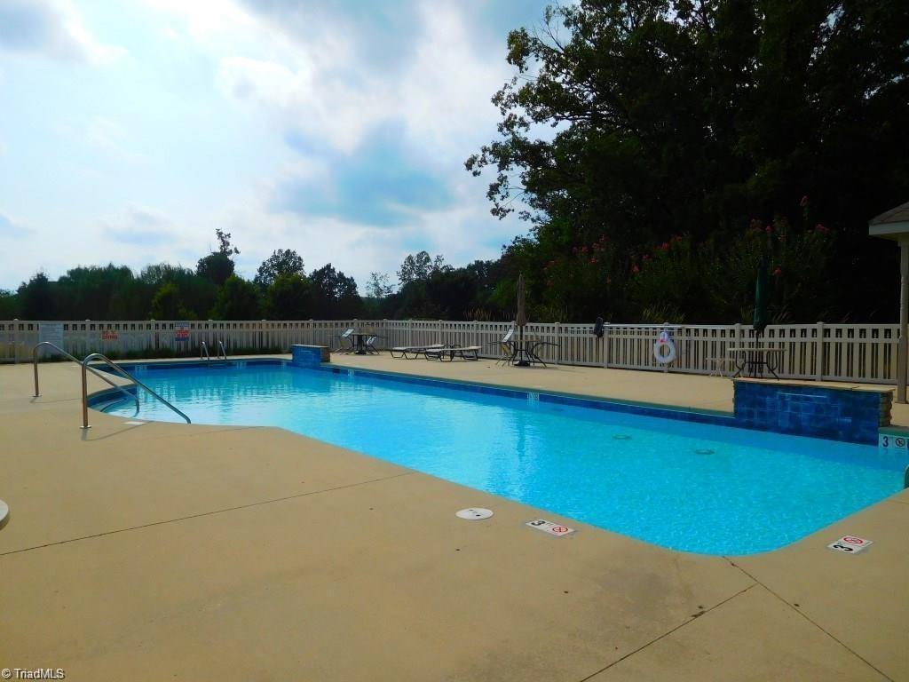 4314 Mossy Wood Circle