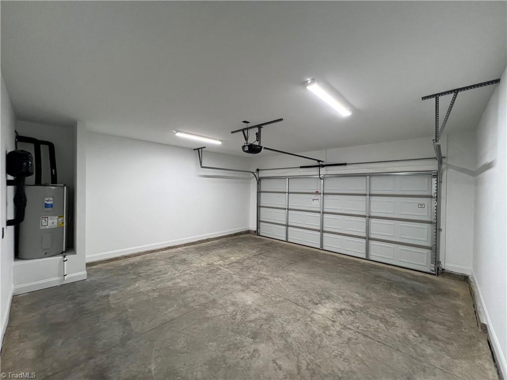 4314 Mossy Wood Circle