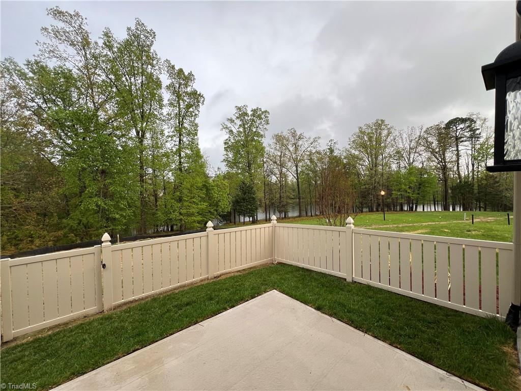 4314 Mossy Wood Circle