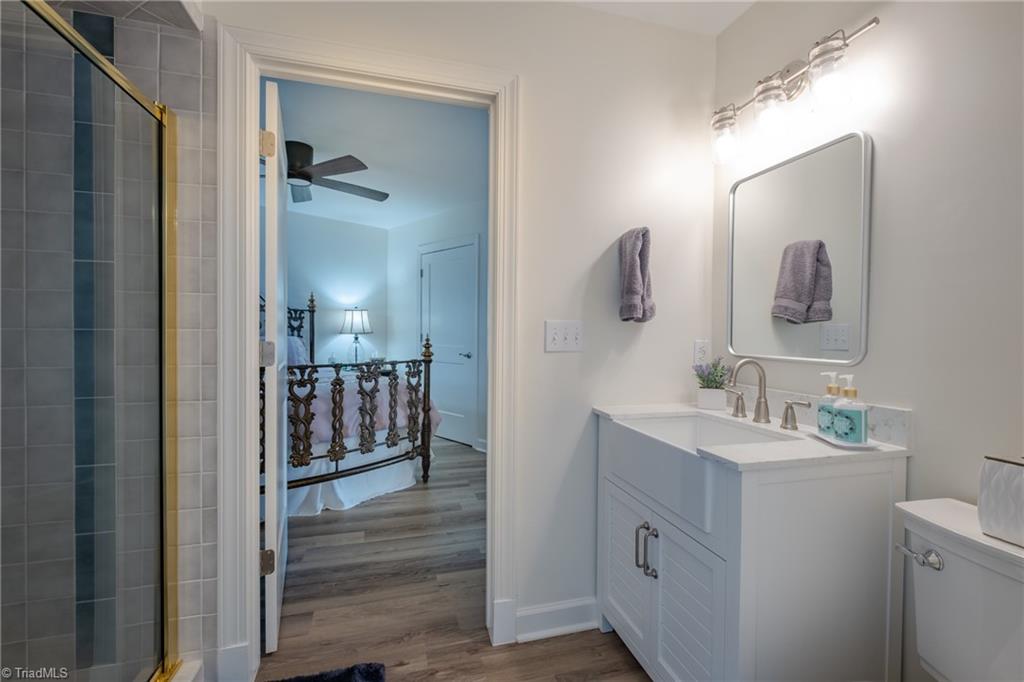 6004 Deer Park Circle