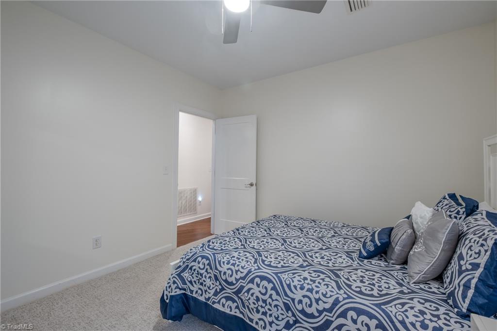 6004 Deer Park Circle