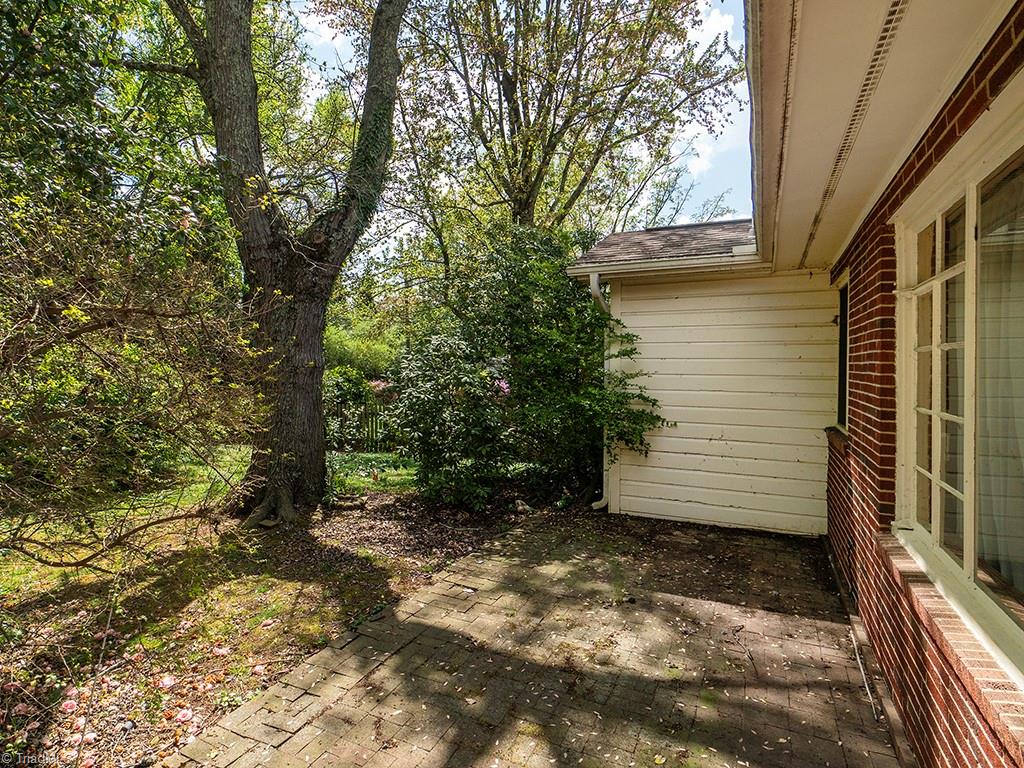1119 W Cornwallis Drive