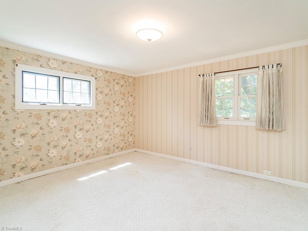 1119 W Cornwallis Drive