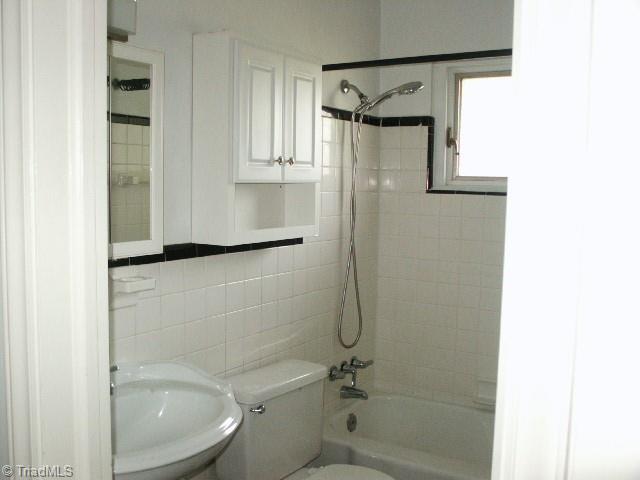 1500 W Market Street