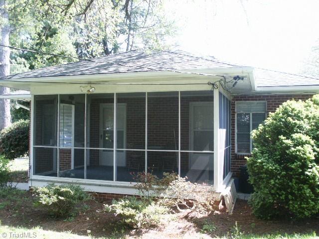 1500 W Market Street