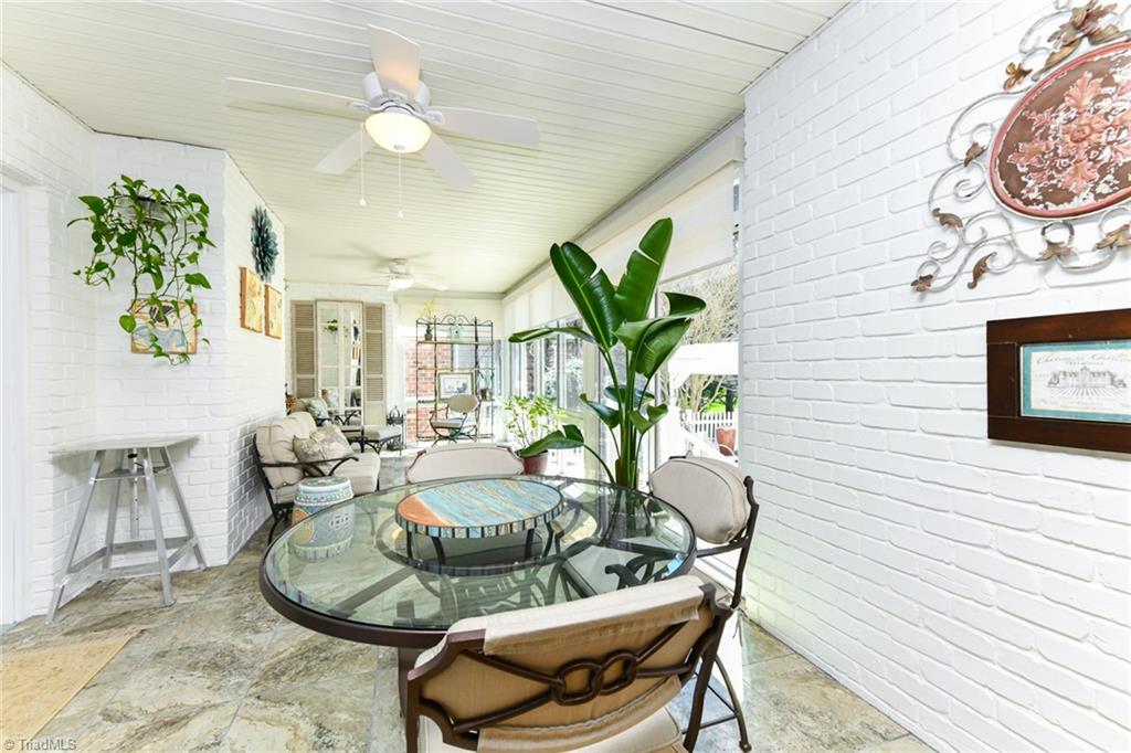 6005 Deer Park Circle