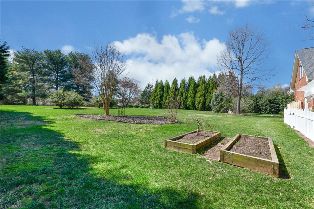 6005 Deer Park Circle