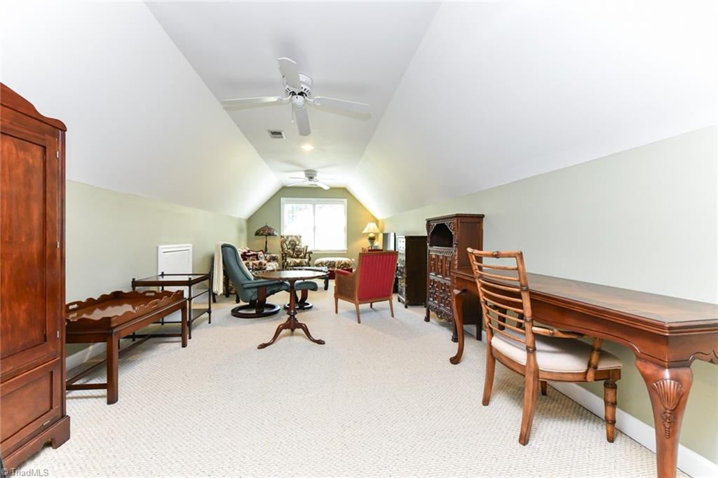 6005 Deer Park Circle