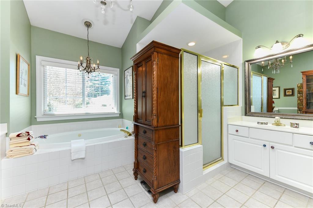 6005 Deer Park Circle