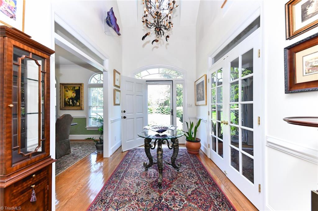 6005 Deer Park Circle