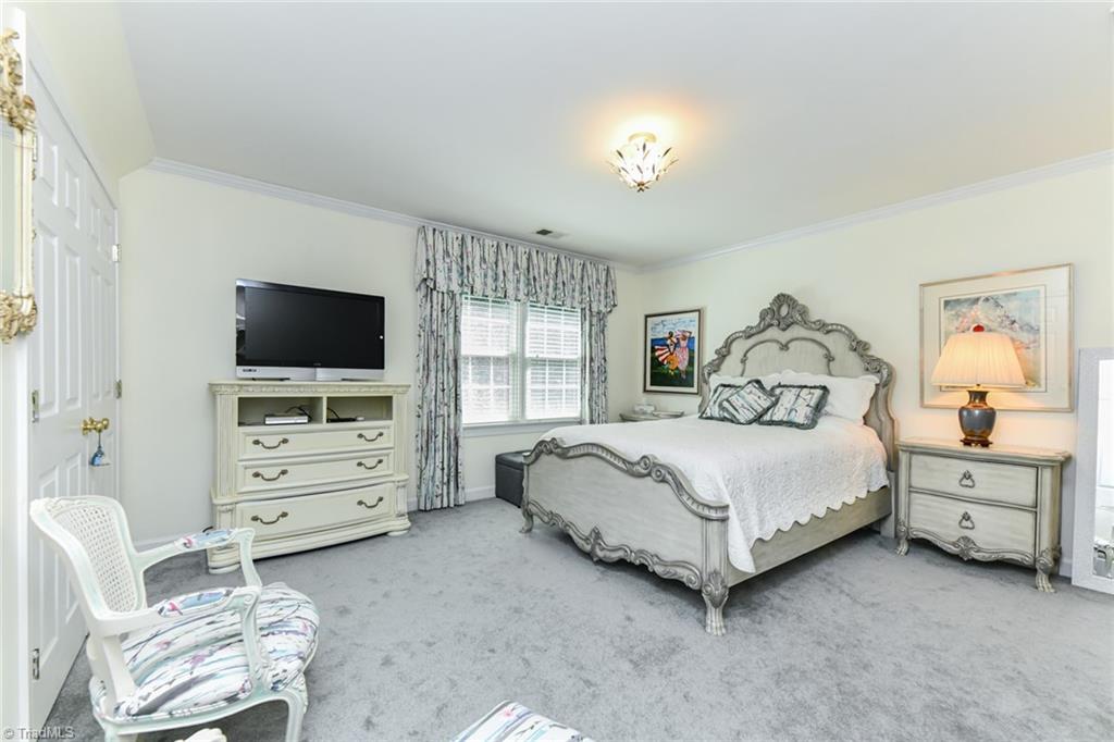 6005 Deer Park Circle