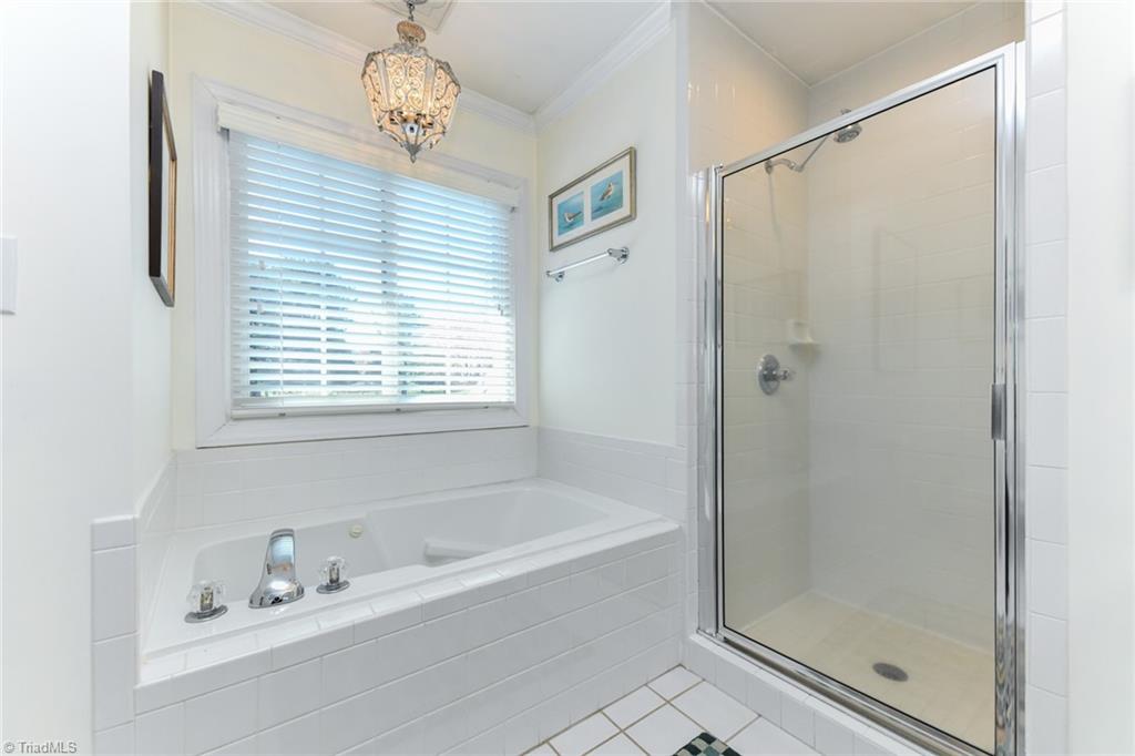 6005 Deer Park Circle