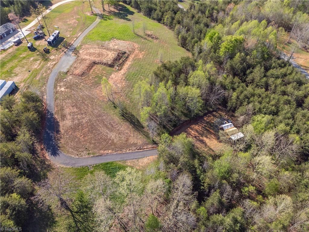 263 Lake Meadows Drive