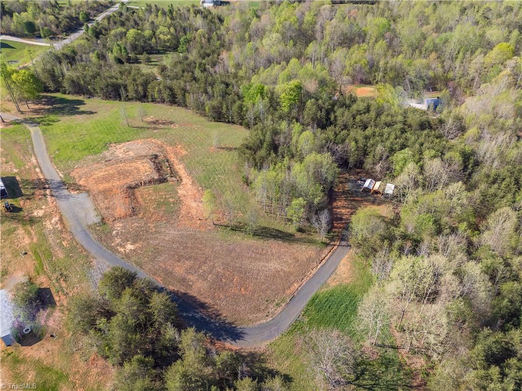 263 Lake Meadows Drive