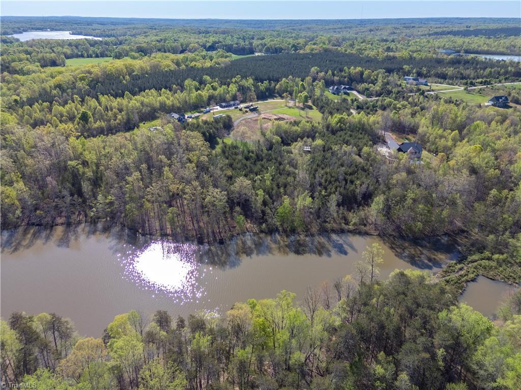 263 Lake Meadows Drive