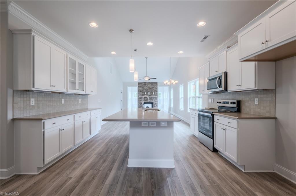 2203 Friedberg Village Drive, Winston-Salem