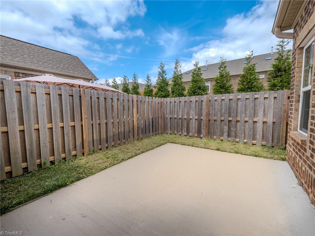 2203 Friedberg Village Drive, Winston-Salem