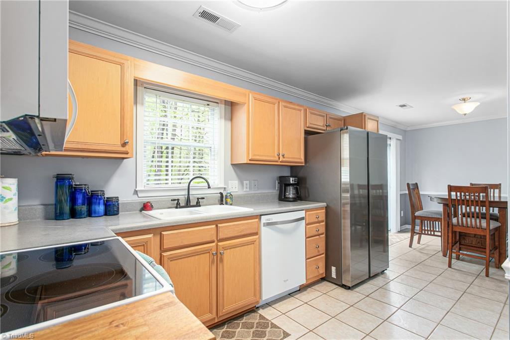 6077 Birkdale Drive