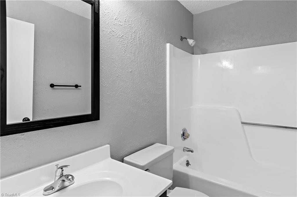 310 Vista Circle # B, Winston-Salem Unit: B