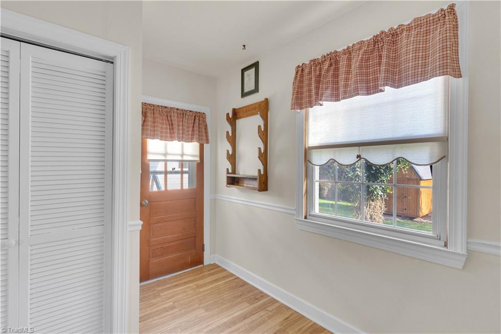5314 Mountain View Road, Winston-Salem