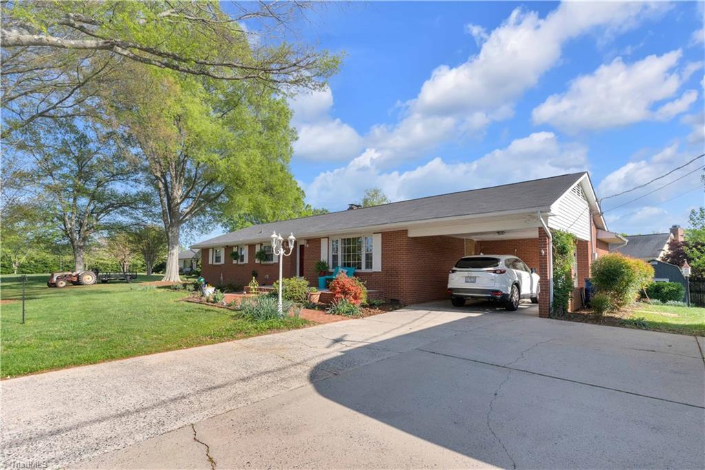 5314 Mountain View Road, Winston-Salem