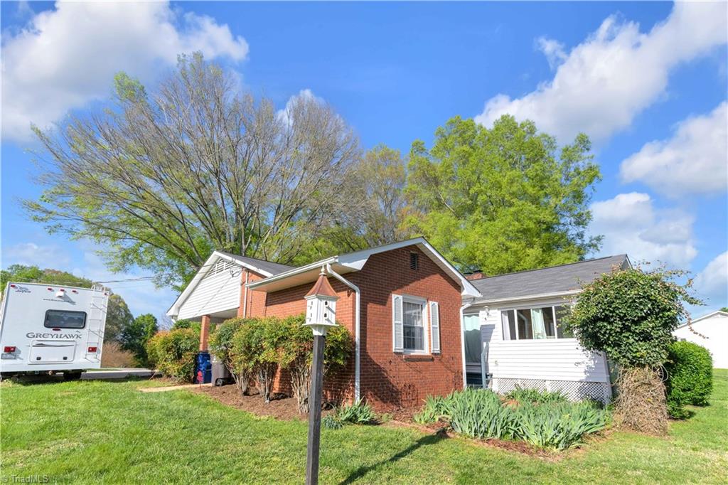 5314 Mountain View Road, Winston-Salem