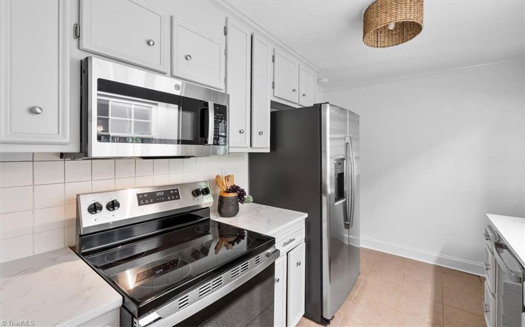 217 W Avondale Drive