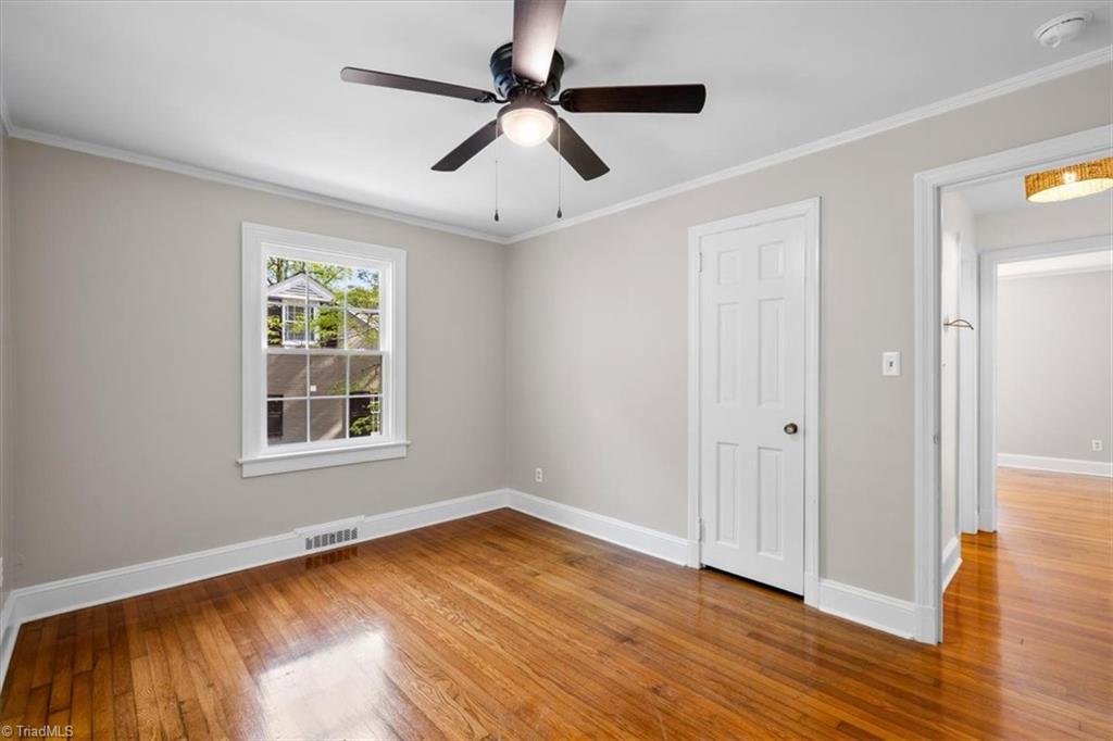 217 W Avondale Drive